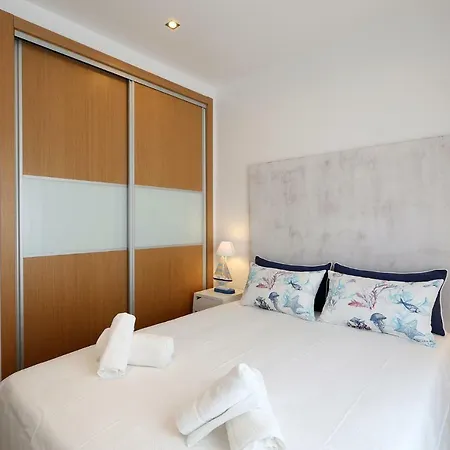 Sea & Sun Apartment *